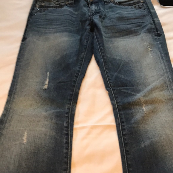 Affliction Jeans. Size 30. Smoke and pet free home - Picture 12 of 12